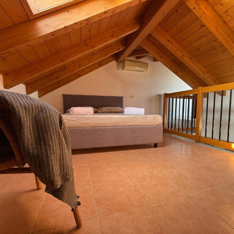 Le Terrazze del Garda - Immobili e Soluzioni Rent - Appartamento con 2 Camere da Letto e Terrazza - 1