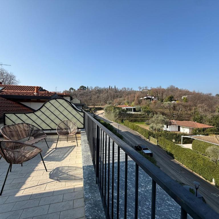 Le Terrazze del Garda - Immobili e Soluzioni Rent - Appartamento con 2 Camere da Letto e Terrazza - 19