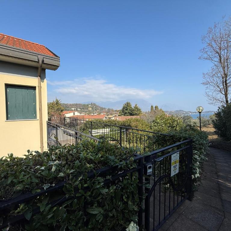 Le Terrazze del Garda - Immobili e Soluzioni Rent - Appartamento con 2 Camere da Letto e Terrazza - 12