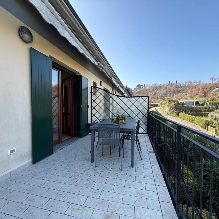 Le Terrazze del Garda - Immobili e Soluzioni Rent - Appartamento con 2 Camere da Letto e Terrazza - 11