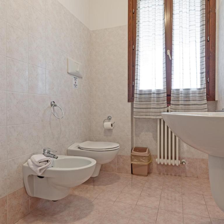 Le Terrazze del Garda - Immobili e Soluzioni Rent - Appartamento con 1 Camera da Letto e Balcone - 2
