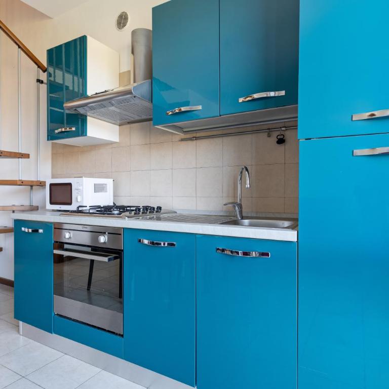 Le Terrazze del Garda - Immobili e Soluzioni Rent - Appartamento con 2 Camere da Letto e Terrazza - 2