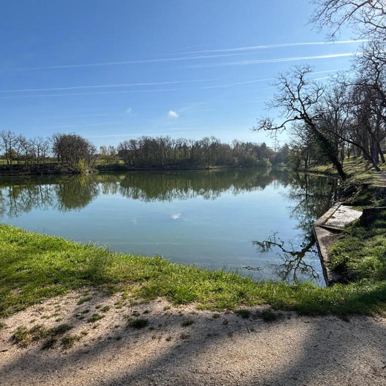 Le Cocon du lac, Duplex 5 pers, Piscine avec Jacuzzi, lac et pêche - Apartment with Garden View - 36