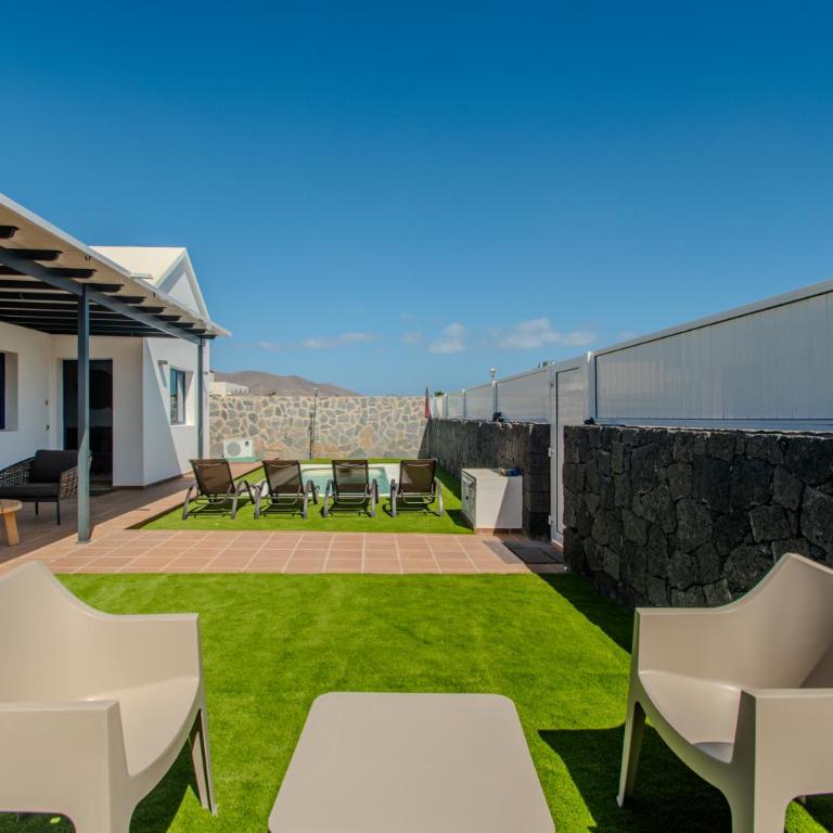 Rubicón II BY TenerifeSummerVillas - Three-Bedroom Villa - 9