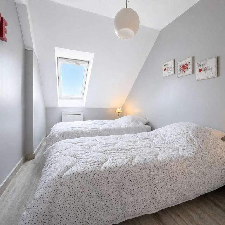 Appartement vue mer avec parking privé et WiFi à Perros-Guirec - FR-1-542-60 - Apartment - 12