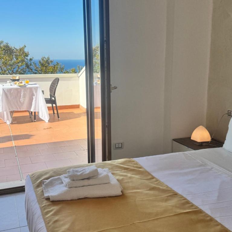 Villa Setharè - Chambre Double avec Terrasse - 11