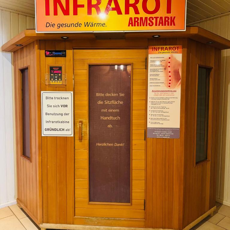 Ferienwohnung Harmonia inklusive Hallenbad, Außenpool, Sauna & Fitnessstudio, familienfreundlich ausgestattet, großes 2-Zimmer-Apartment - Apartment mit 2 Schlafzimmern - 34