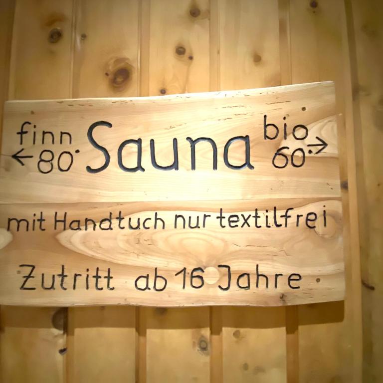 Ferienwohnung Harmonia inklusive Hallenbad, Außenpool, Sauna & Fitnessstudio, familienfreundlich ausgestattet, großes 2-Zimmer-Apartment - Apartment mit 2 Schlafzimmern - 29