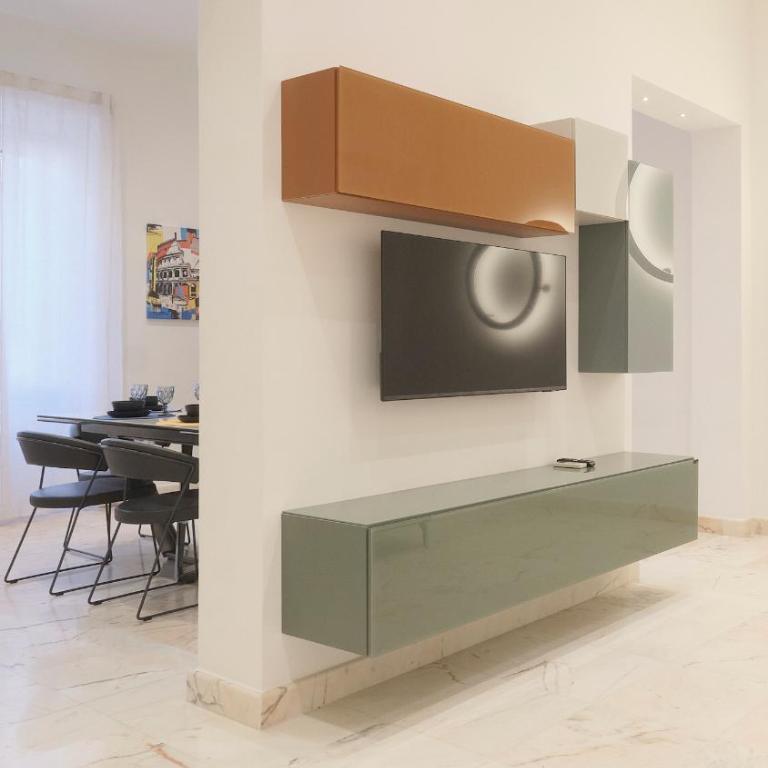 National House Monti - Appartamento con 2 Camere da Letto - 1