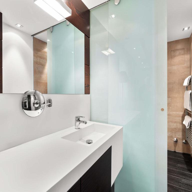 B&B HOTEL Linz City-Ost - Doppelzimmer - 4