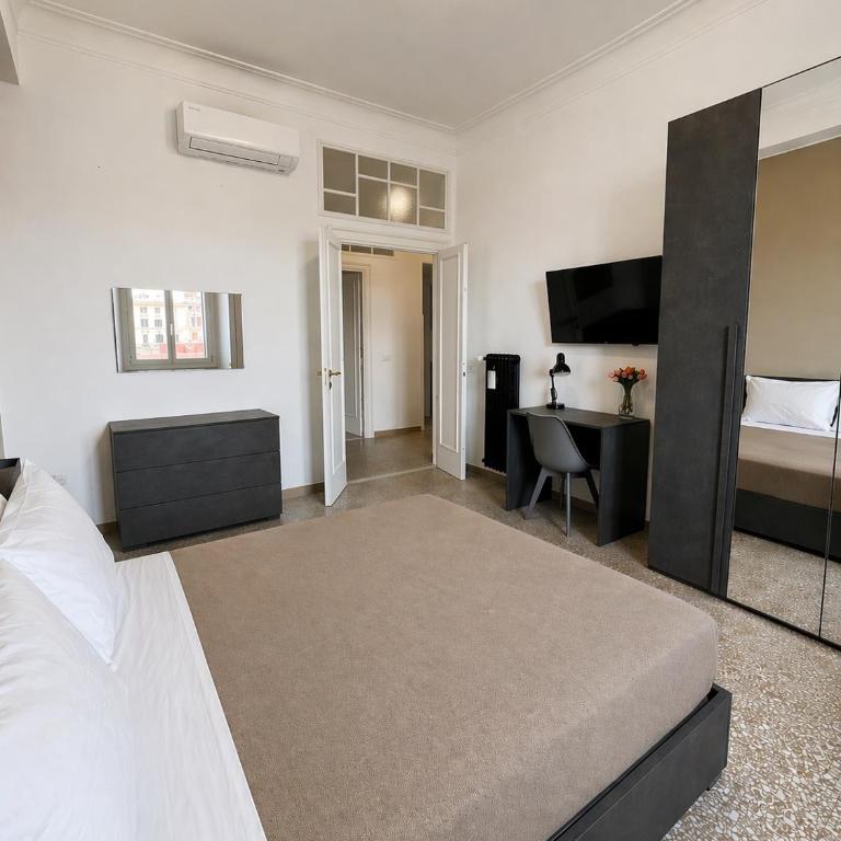 Galaxy Colosseum Apartment - a 450m dal Colosseo - Appartamento con 3 Camere da Letto - 4