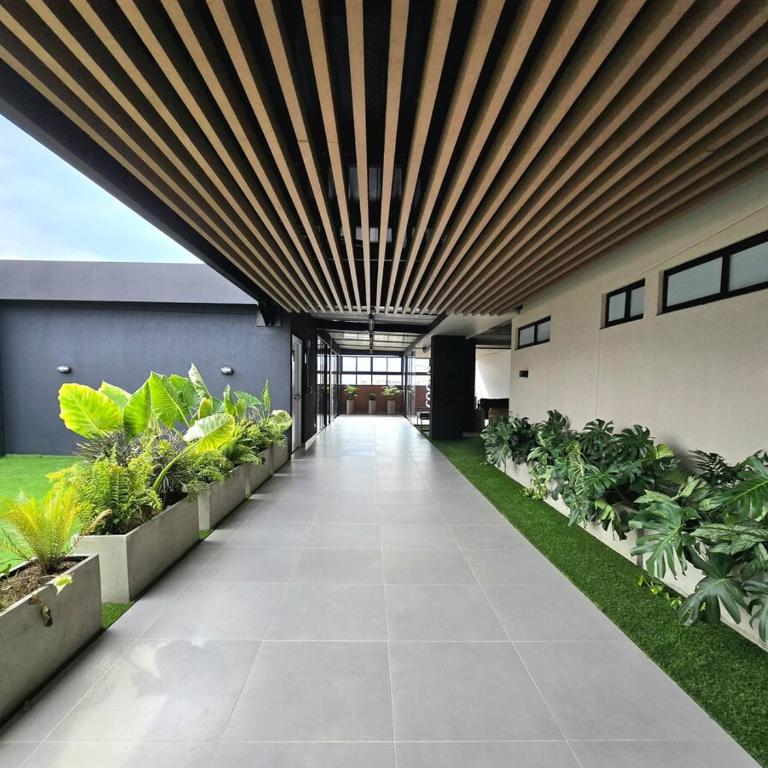 2 Bed Loft in Poblado Envigado Border with Full Amenities - Apartamento de 1 dormitorio - 5