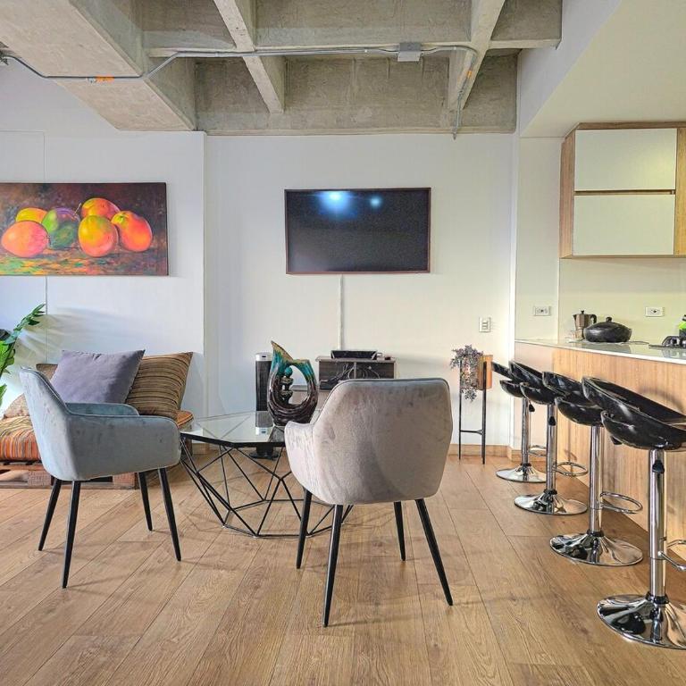 2 Bed Loft in Poblado Envigado Border with Full Amenities - Apartamento de 1 dormitorio - 44