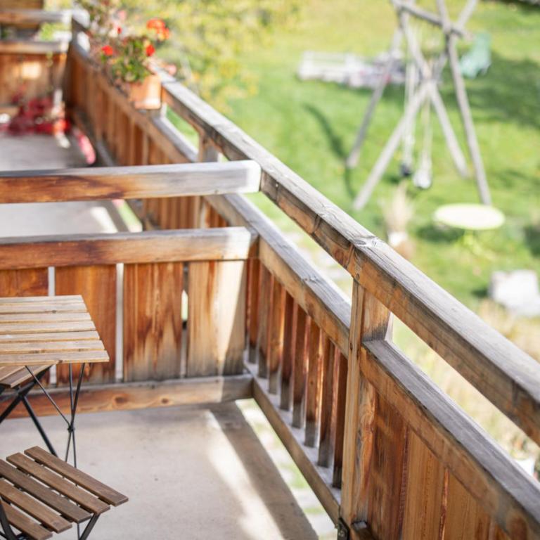 Charmant 2 pièces avec Balcon & Parking à 300m des Pistes - Piscine, Wi-Fi et Jardin - FR-1-762-13 - Appartement - 11