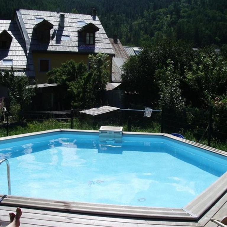Studio cosy avec balcon et piscine à Serre Chevalier, à 300m des pistes - FR-1-762-11 - Studio - 6