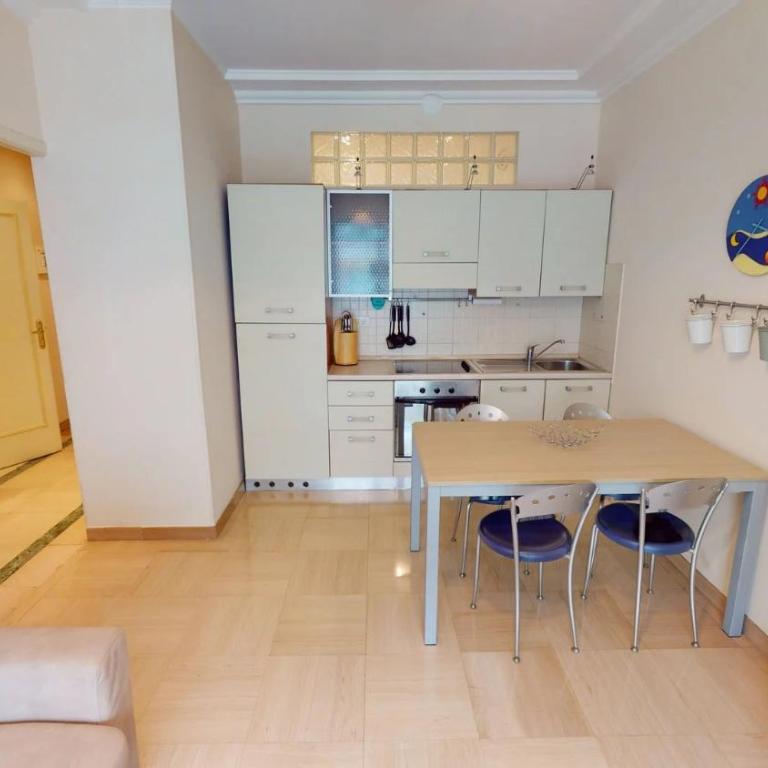 39PP - Agréable 2P plein centre de Menton avec balcon - Appartement 1 Chambre - 5