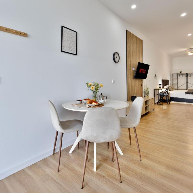 Golondrina - Modern Apt - Near Bioparc by Río Turia Apartments - One-Bedroom Apartment - 18