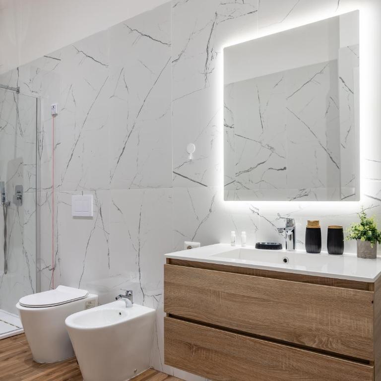 BeCO Centrale New Double Suite - Appartamento con 1 Camera da Letto - 12