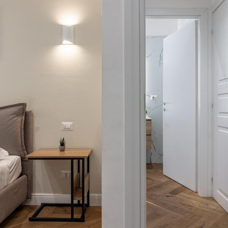 BeCO Centrale New Double Suite - Appartamento con 1 Camera da Letto - 2
