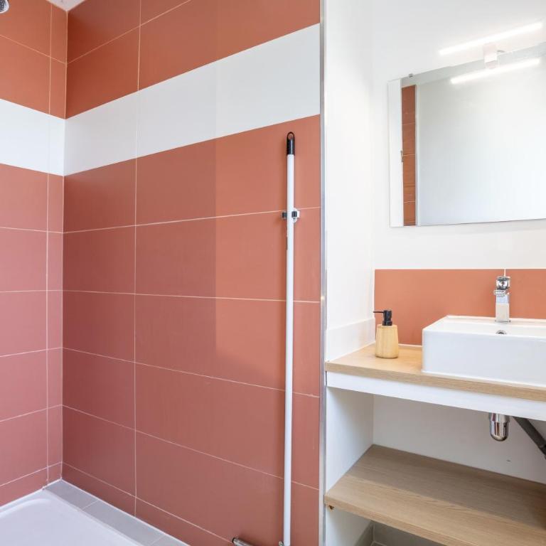 Maison neuve pmr proche plage - Three-Bedroom House - 12