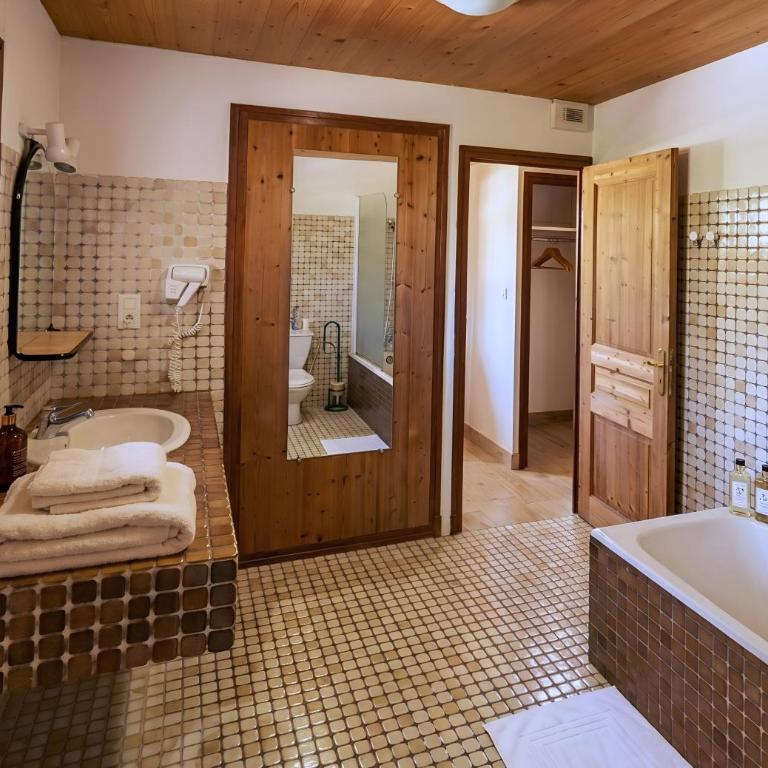 Casa-Chalet du Torchet: luxe chalet avec vue - Maison 8 Chambres - 21