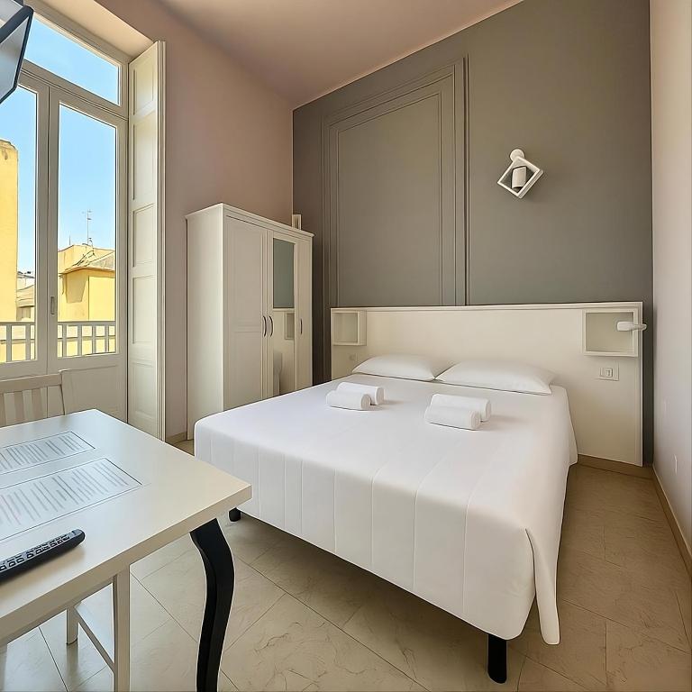 Margherita Rooms - Double Room with Balcony - 4
