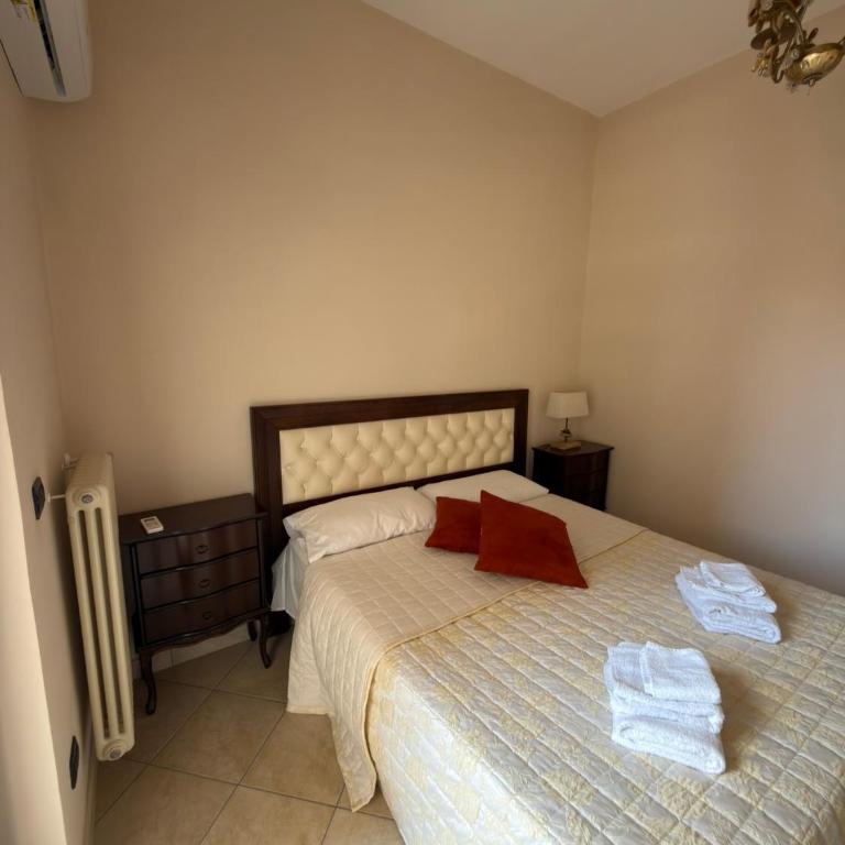 Central Apartment - Casa con 3 Camere da Letto - 32