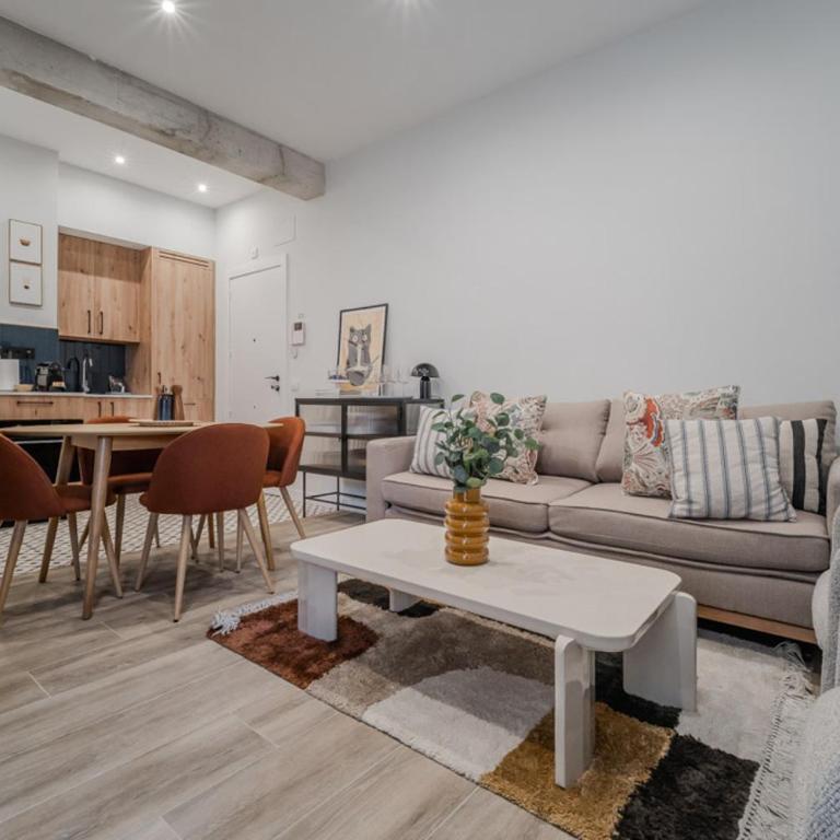 Modern Cozy -2Bdrs 1Bath -Plaza de Castilla - Apartamento - 2
