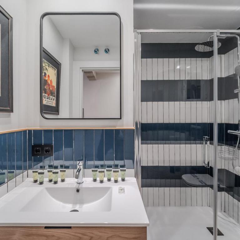 Modern Cozy -2Bdrs 1Bath -Plaza de Castilla - Apartamento - 5