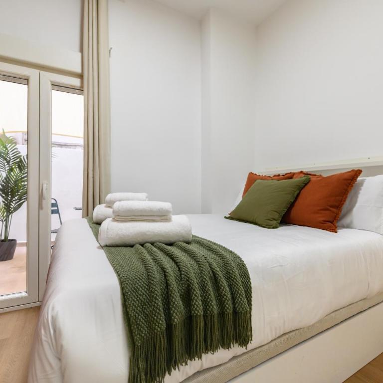 SGE680F - Piso de 1 dormitorio con terraza en Tetuán, Madrid - Alquiler temporal - Apartamento de 1 dormitorio - 4