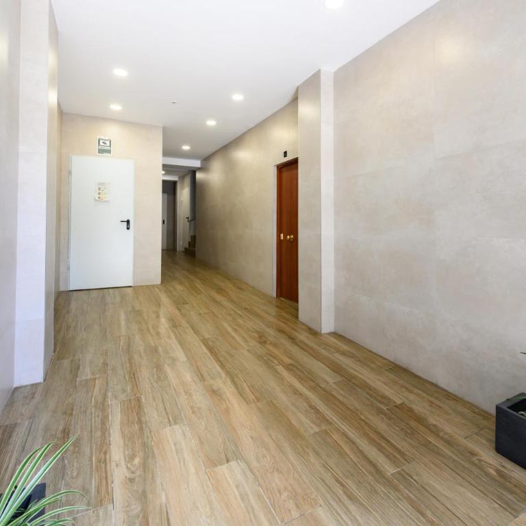 SGE680F - Piso de 1 dormitorio con terraza en Tetuán, Madrid - Alquiler temporal - Apartamento de 1 dormitorio - 37