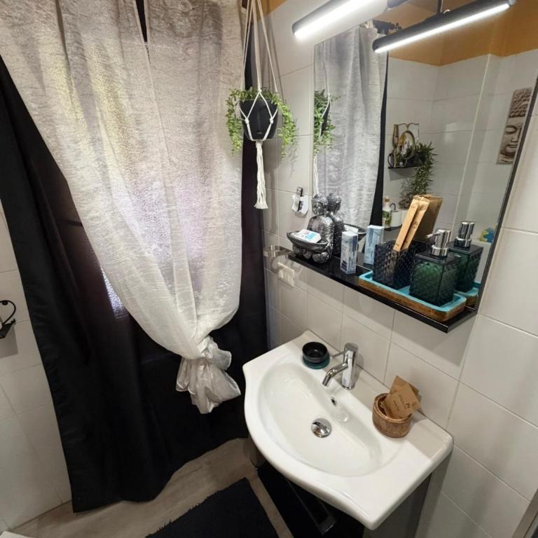 Family House di Genny e Nicola small suite - Appartamento con 1 Camera da Letto - 37
