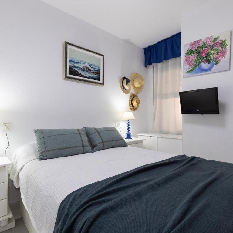 UHC Montblanc Apartments - One-Bedroom Apartment - 14