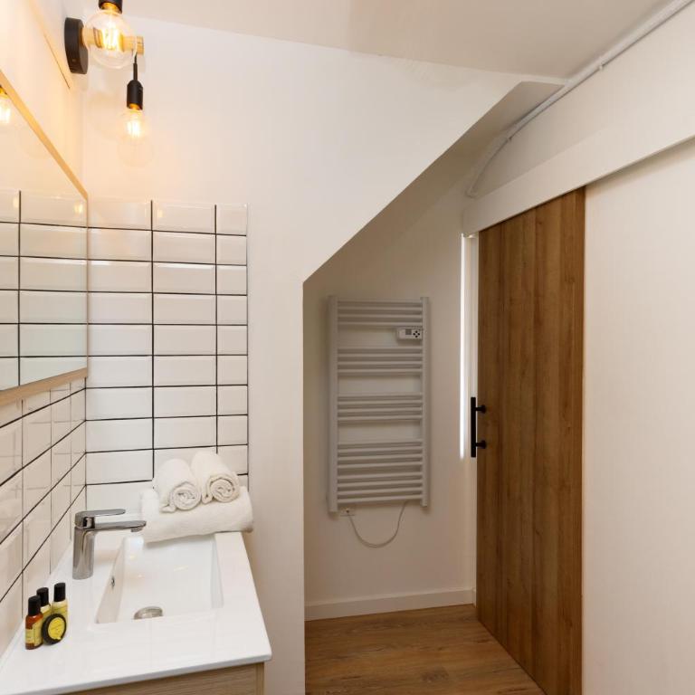 Beautiful renovated studio Modern - Estudio Superior - 5