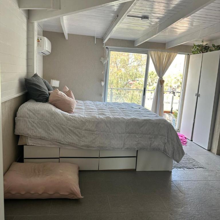 Depto monoambiente frente al rio en pleno Tigre centro - Apartamento de 1 dormitorio - 20
