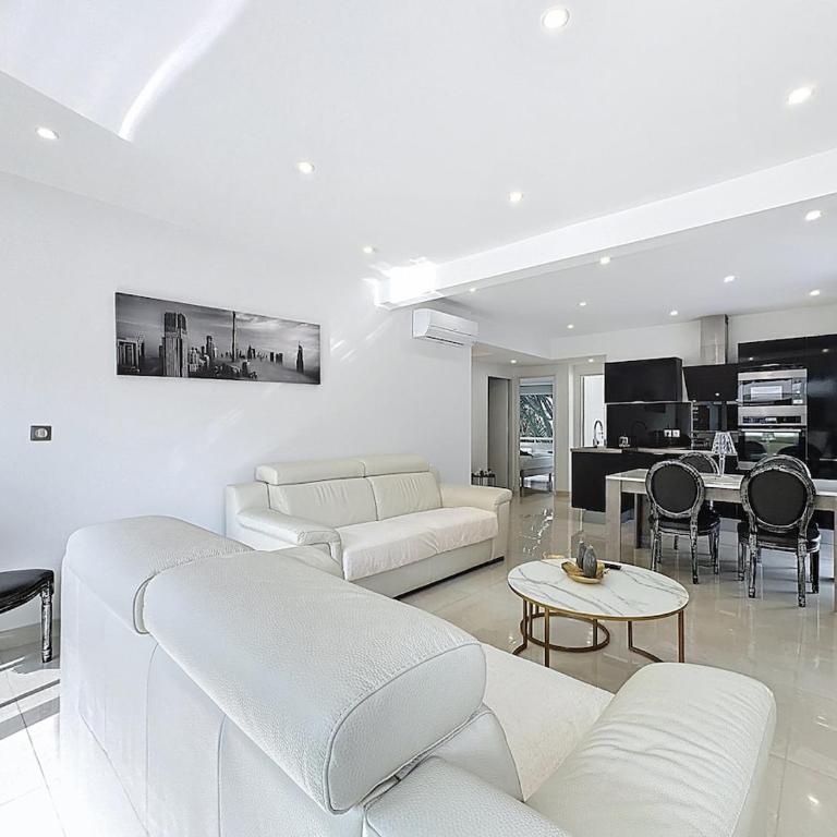 HG Downtown Cannes, a short walk to La Croisette - Appartement 2 Chambres Deluxe avec Balcon - 4