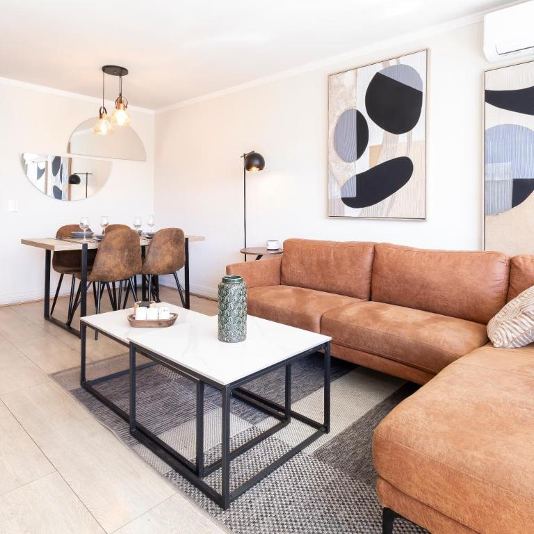 Departamento en Las Condes Premium Parque Arauco con Aire Acondicionado - Two-Bedroom Apartment - 1