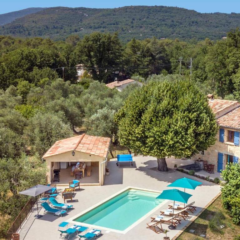 Villa La Bergerie by Villa Plus - Villa - 9