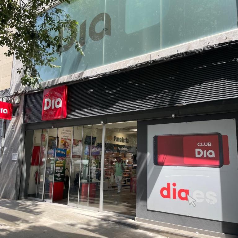 Apartamento de 2 dormitorios con terraza - Apartamento de 2 dormitorios - 2