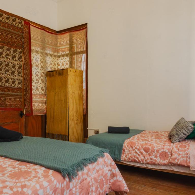 Gatalegre Hostel - Triple Room with Private Bathroom - 29