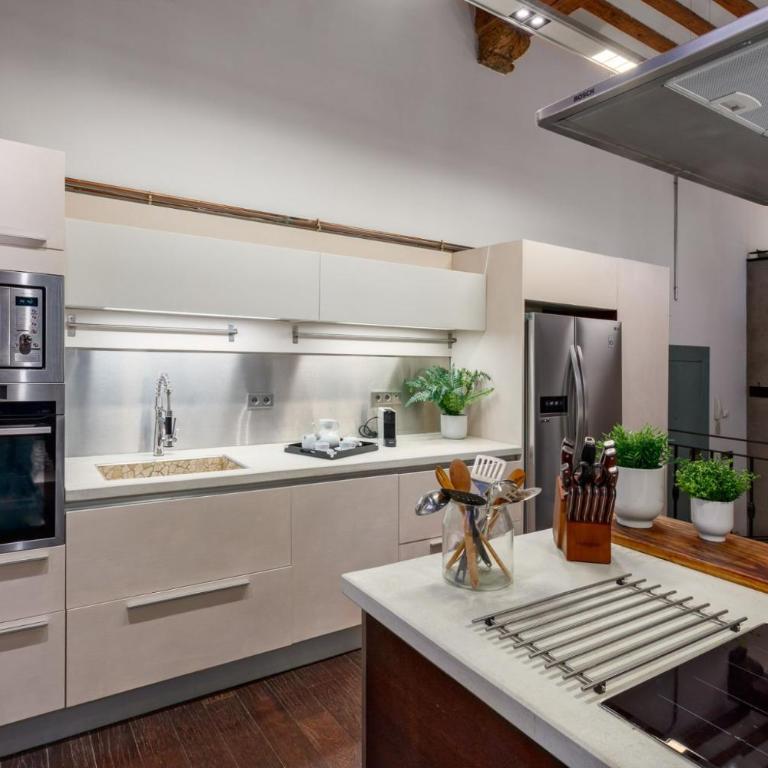 Historic Loft for 7 in Heart of Madrid - Apartment - 10