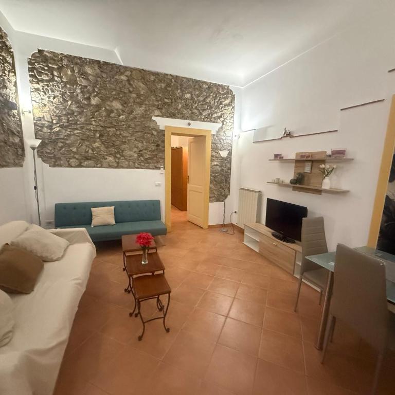 incantevole e storico appartamento in pieno centro - One-Bedroom Apartment - 4