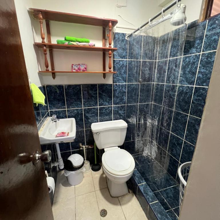 MONOAMBIENTE EN HUARAZ - Para 02 Personas - Apartamento de 1 dormitorio - 2