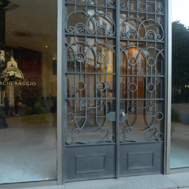 Apto en Edificio Histórico Palacio Raggio full amenities - One-Bedroom Apartment - 6