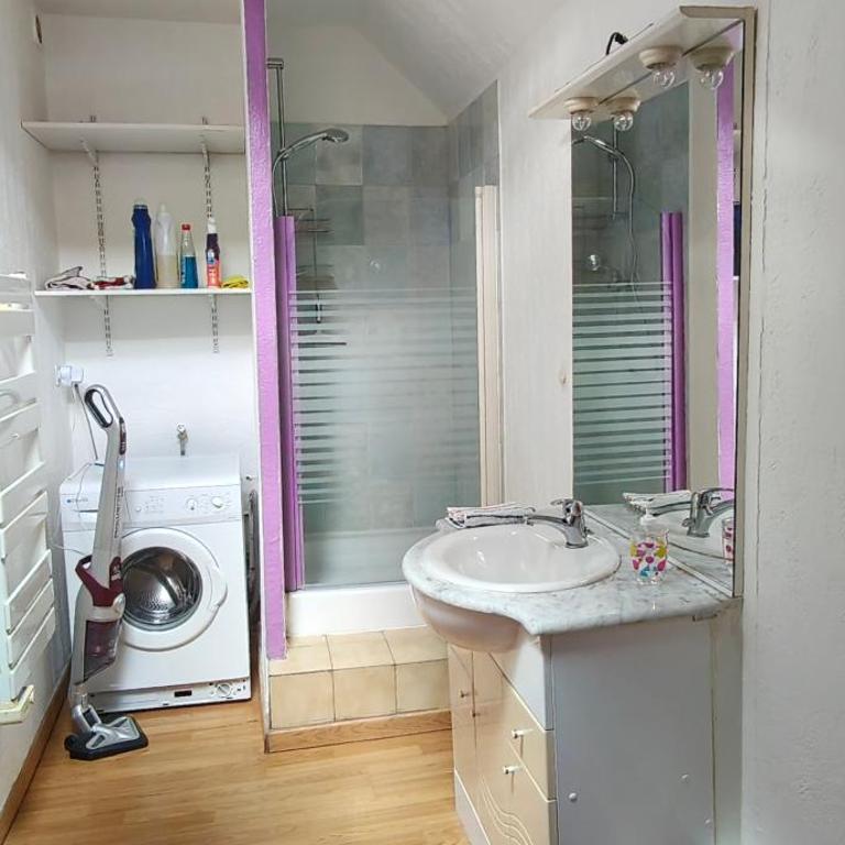 Appartement T2 centre ville idéal cure ou vacances - Apartamento de 1 dormitorio - 4