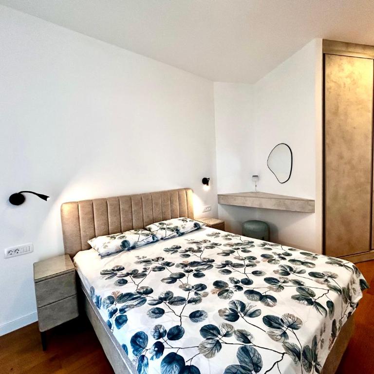Calm Sea View 1 - One-Bedroom Apartment - 9