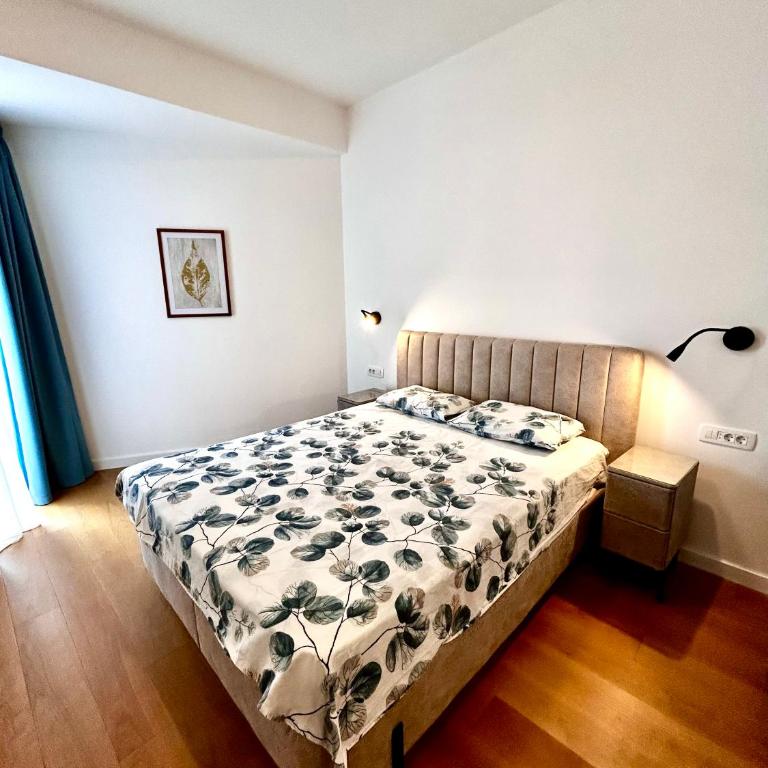 Calm Sea View 1 - One-Bedroom Apartment - 12
