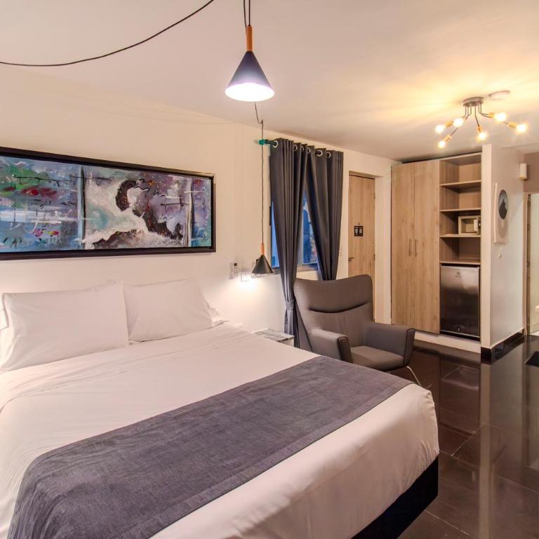 Viktory Boutique Hotel - Estudio Estándar con bañera de hidromasaje - 4