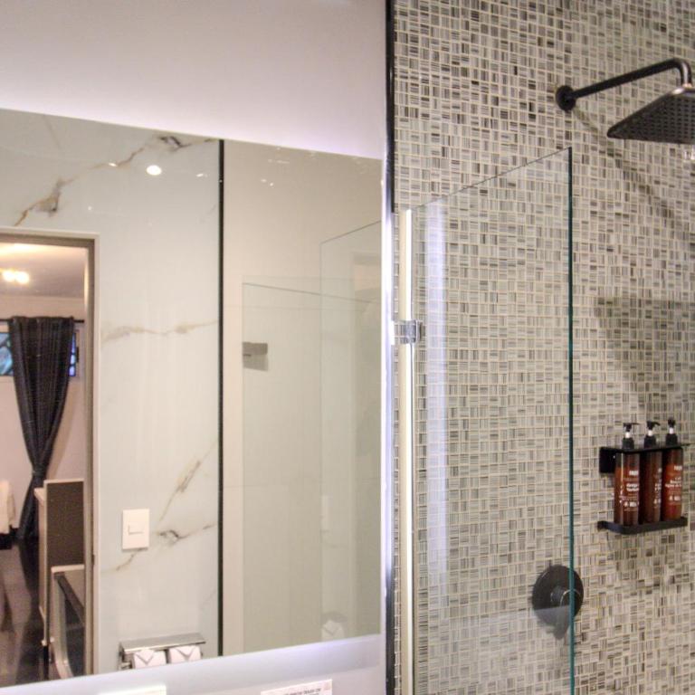 Viktory Boutique Hotel - Estudio Estándar con bañera de hidromasaje - 10