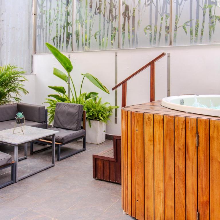 Viktory Boutique Hotel - Apartamento de 2 dormitorios con terraza y bañera de hidromasaje - 12